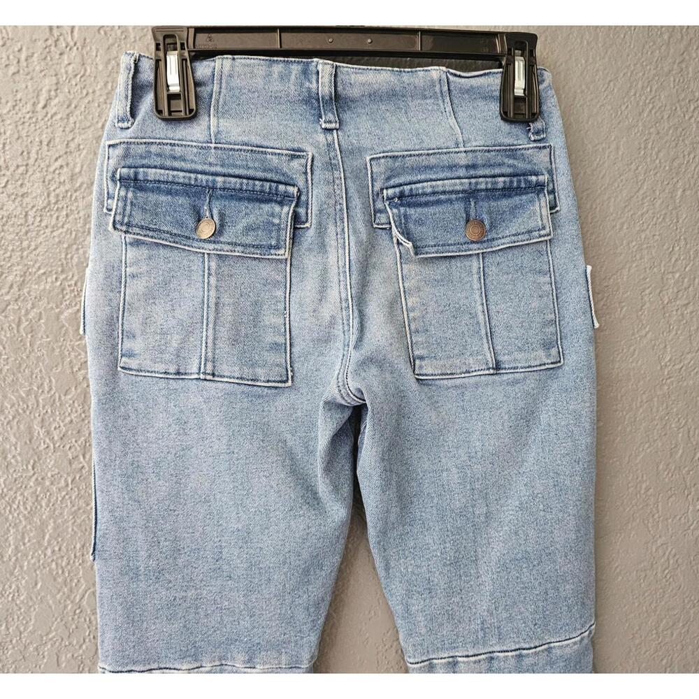 Women's Forever 21 Premium Straight Leg Denim Jeans Pants Size 24 Blue Pockets - Picture 12 of 12